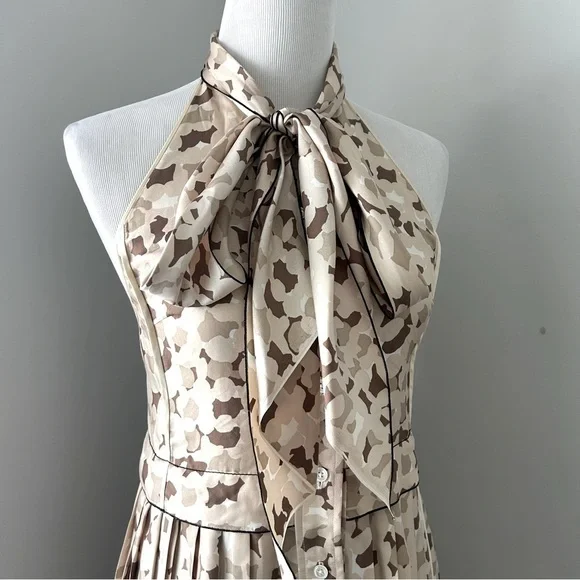 Marc Jacob Silk Pleated Backless Dress - Picture 8 of 16